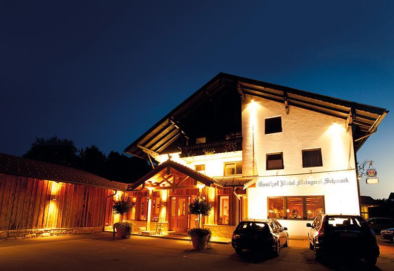 Landgasthof Schmuck Sauerlach Esterno foto