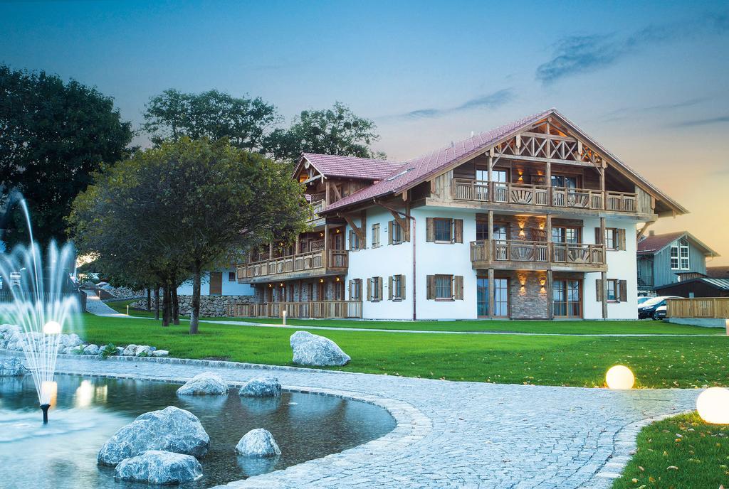Landgasthof Schmuck Sauerlach Esterno foto